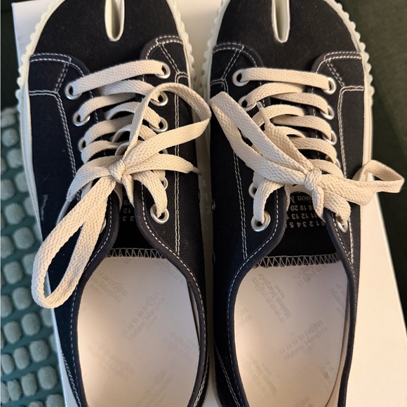 Maison Martin Margiela Black Canvas Sneakers - Picture 4 of 7